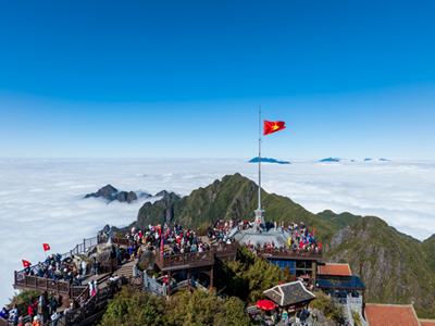 Lào Cai triển khai đồng bộ các chính sách hỗ trợ, thúc đẩy du lịch