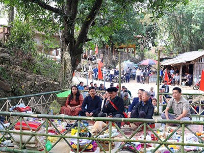 “Xên bản, xên mường”- phong tục độc đáo của người Thái ở Pắc Ngà 