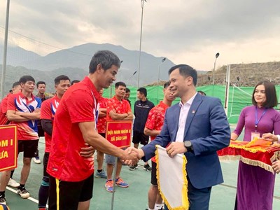  Giải vô địch bóng chuyền hơi các CLB Lai Châu tranh cúp Viettel