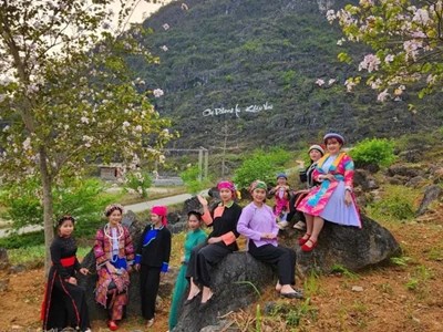 “Khâu Vai miền đá nở hoa” - điểm hẹn hấp dẫn du khách trên cao nguyên đá