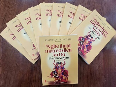 Bharatanatyam – chuyên khảo về nghệ thuật múa cổ điển Ấn Độ