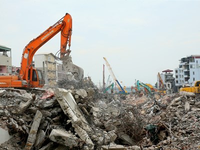 Tiến độ giải phóng mặt bằng dự án xây dựng cầu Trần Hưng Đạo và Tứ Liên đạt khoảng 99%