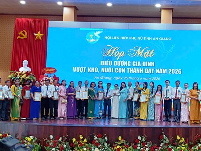 An Giang biểu dương 93 gia đình vượt khó nuôi con thành đạt 