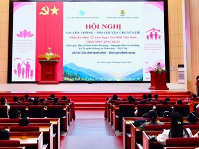 Xây dựng gia đình văn hóa, ứng xử văn minh trong thời đại số