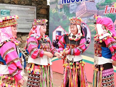 Lũng Cú đẩy mạnh tuyên truyền xóa bỏ hủ tục, xây dựng nếp sống văn minh