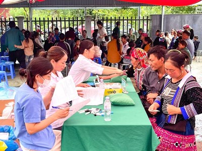 Lai Châu tăng tốc Chiến dịch 90 ngày đêm khám sức khỏe miễn phí cho người dân