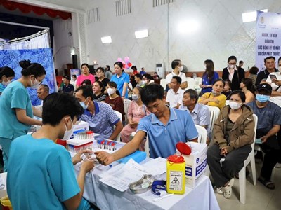 An Giang phối hợp khám sức khỏe miễn phí cho đoàn viên, người lao động