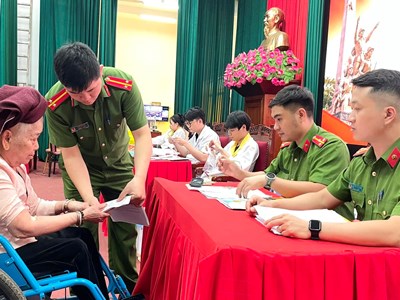 Công an tỉnh Sơn La mở đợt cao điểm thu nhận mẫu ADN thân nhân liệt sĩ