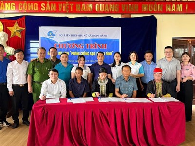 Phụ nữ xã vùng cao Hợp Thành chung tay phòng, chống bạo lực gia đình 