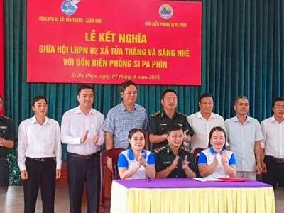 Đồn Biên phòng Si Pa Phìn tăng cường gắn bó quân dân nơi biên giới 