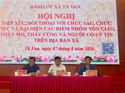 Hơn 100 chức sắc, người uy tín ở Tả Van được tập huấn kỹ năng dân vận