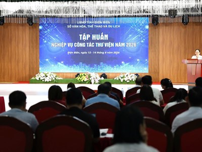 Điện Biên: Hơn 100 cán bộ thư viện được tập huấn ứng dụng AI