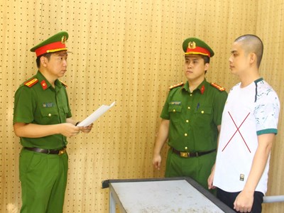 Sơn La: Khởi tố đối tượng núp bóng doanh nhân để lừa đảo hàng tỉ đồng