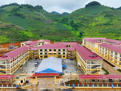 Rộn ràng đón ngôi trường mới nơi vùng biên giới Yên Sơn