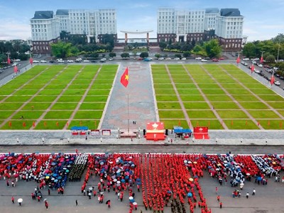 Lai Châu hòa nhịp với cả nước “Cùng Việt Nam tiến bước”