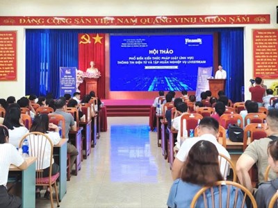 Lào Cai trang bị kiến thức pháp luật, kỹ năng livestream cho người kinh doanh