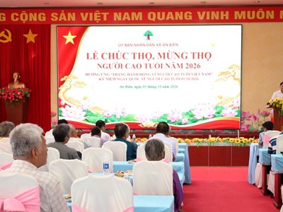 Xã An Biên chúc thọ, mừng thọ cho 578 người cao tuổi