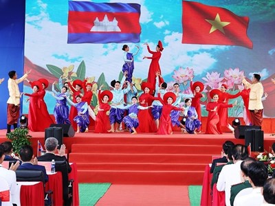 Khai trương cặp Cửa khẩu quốc tế Khánh Bình - Chrey Thom