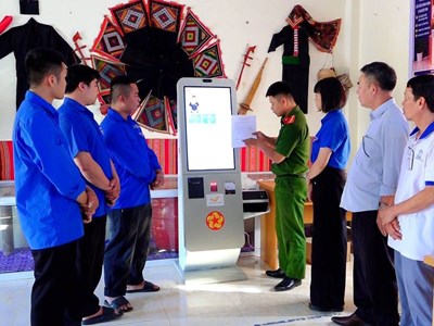 Sơn La: Chiềng Cơi đưa dịch vụ công trực tuyến đến gần người dân
