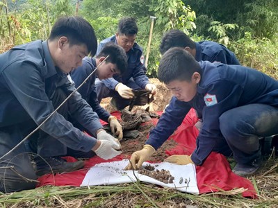 An Giang: Đội K93 quy tập được 16 hài cốt liệt sĩ tại xã Ô Lâm