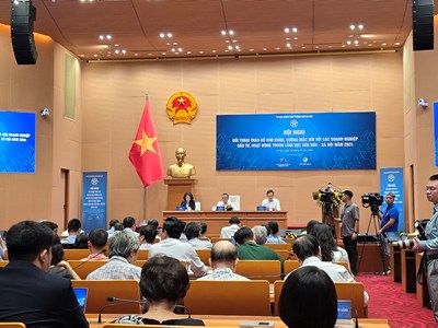 Đối thoại tháo gỡ khó khăn cho các doanh nghiệp hoạt động trong lĩnh vực văn hóa - xã hội