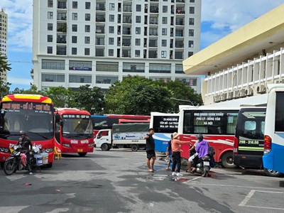 Nhà xe tăng giá, nhồi nhét, dừng đón trả khách sai quy định gọi đường dây nóng nào?