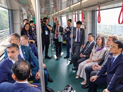 Vận hành thương mại đoạn trên cao 