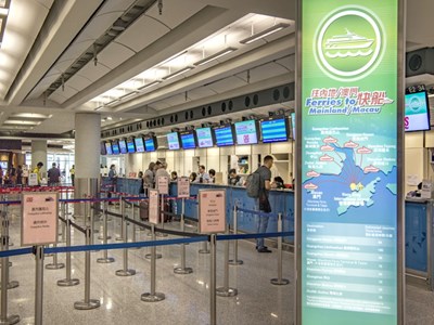 Check-in thẳng các chuyến bay quá cảnh tại Hồng Kông (Trung Quốc) đến Việt Nam