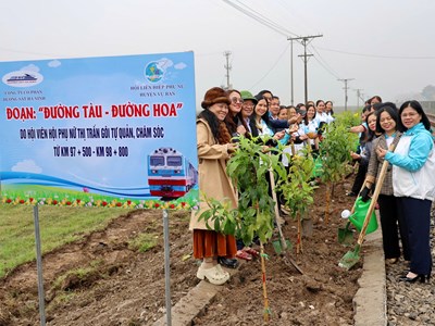 Triển khai phong trào “Đường tàu - Đường hoa” năm 2025