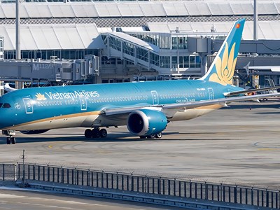 Máy bay của Vietnam Airlines chuyển hướng, hạ cánh tại Thổ Nhĩ Kỳ cấp cứu hành khách Việt Nam