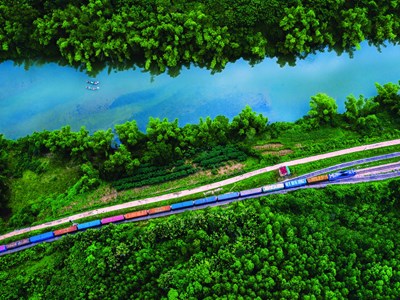 Người dân Quảng Bình, Quảng Trị sắp đi làm bằng tàu hỏa