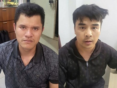 Bắt giữ lái xe và phụ xe chở hàng quá tải chống đối CSGT