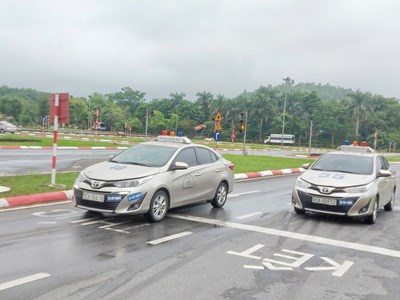 Tổ chức sát hạch cho các trường hợp giấy phép lái xe ô tô quá hạn sử dụng 