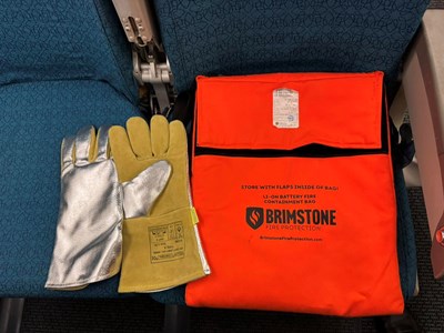 Vietnam Airlines cấm sử dụng pin sạc dự phòng Lithium trên máy bay