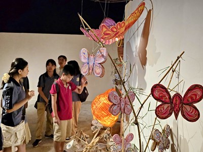 Kết nối di sản tại không gian sắp đặt nghệ thuật “Sắc Thu” 