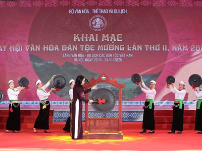 Khai mạc Ngày hội Văn hóa dân tộc Mường lần thứ II năm 2025