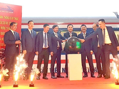 Khởi công, khánh thành các dự án hiện đại hóa hệ thống đường sắt quốc gia 