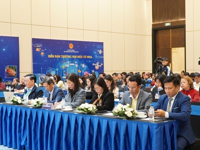 Thúc đẩy phát triển thương mại điện tử xanh bền vững