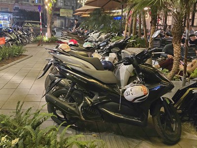 Đón Giao thừa ở hồ Hoàn Kiếm gửi xe miễn phí ở đâu?