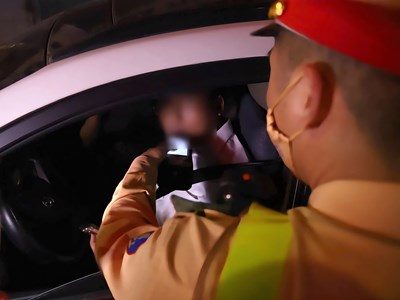 Kiểm tra 49.000 phương tiện, phát hiện gần 2.000 tài xế vi phạm nồng độ cồn