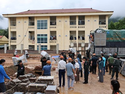 Lai Châu: “Chiến dịch cao điểm 100 ngày đêm” xây dựng trường phổ thông nội trú liên cấp tại các xã biên giới 