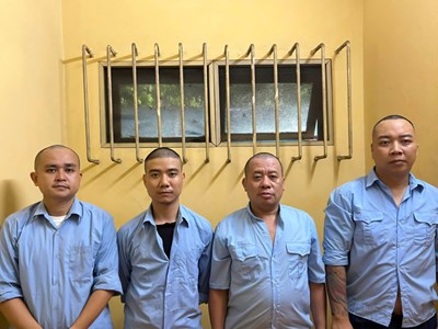 Triệt phá đường dây cá độ bóng đá hàng chục ti đồng