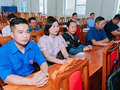 Ra mắt mô hình dân vận khéo “Bản Mông văn hóa, an toàn và phát triển“