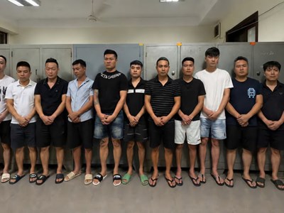 Triệt phá đường dây cá độ bóng đá quy mô lớn 