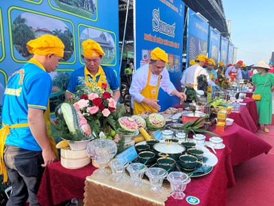  Hấp dẫn Lễ hội ẩm thực Yến sào Khánh Hòa