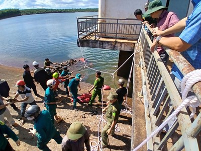 Gia Lai: Khẩn trương sơ tán người dân, khắc phục sự cố hồ thuỷ lợi bị thủng thân đập 
