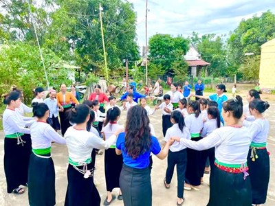 Gìn giữ tiếng chiêng Mường giữa đại ngàn Tây Nguyên