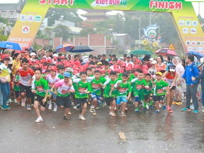 Sôi nổi Giải chạy “Kids Run Gia Lai năm 2025”