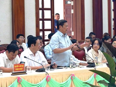 Chính quyền phải cầu thị, hỗ trợ doanh nghiệp tháo gỡ khó khăn 