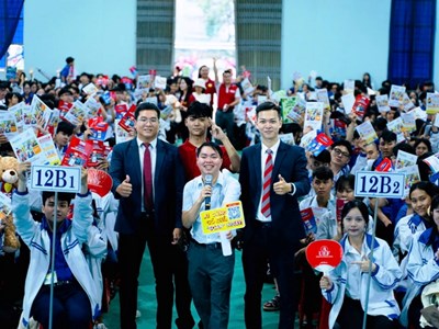 Gia Lai: Hướng nghiệp “Định vị bản thân” cho học sinh THPT